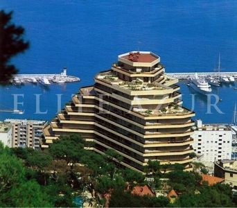 Монако - Экзотический сад.  Замечательная двухкомнатная квартира с панорамным видом на море на продажу и в аренду